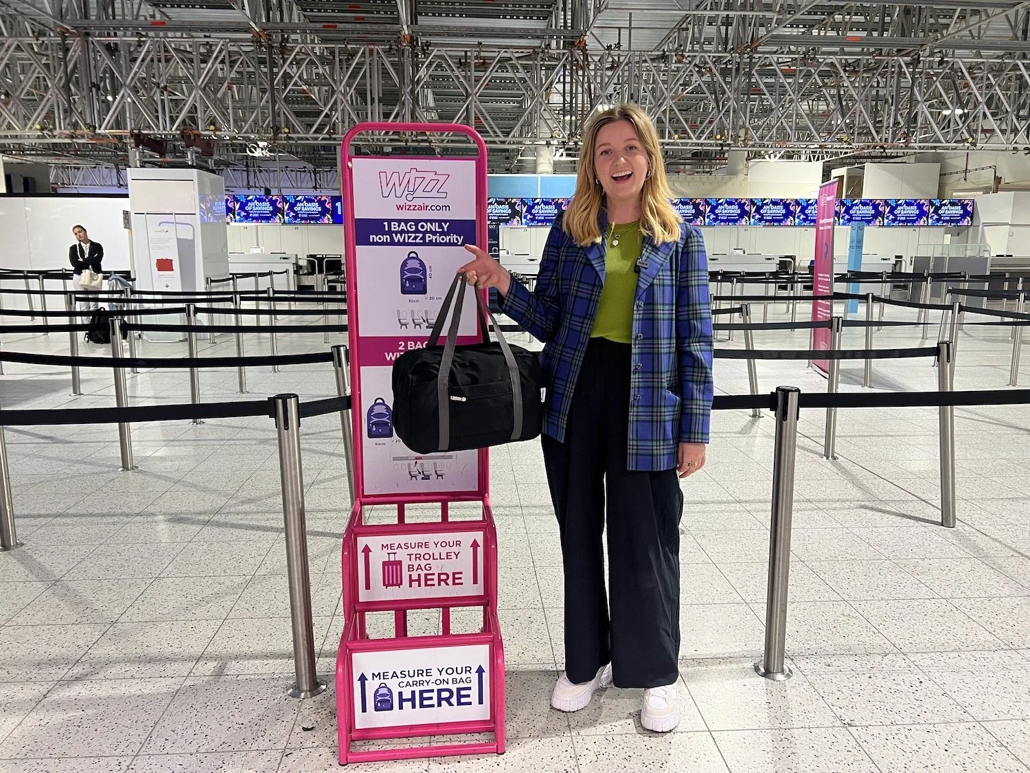 Handbag wizzair on sale