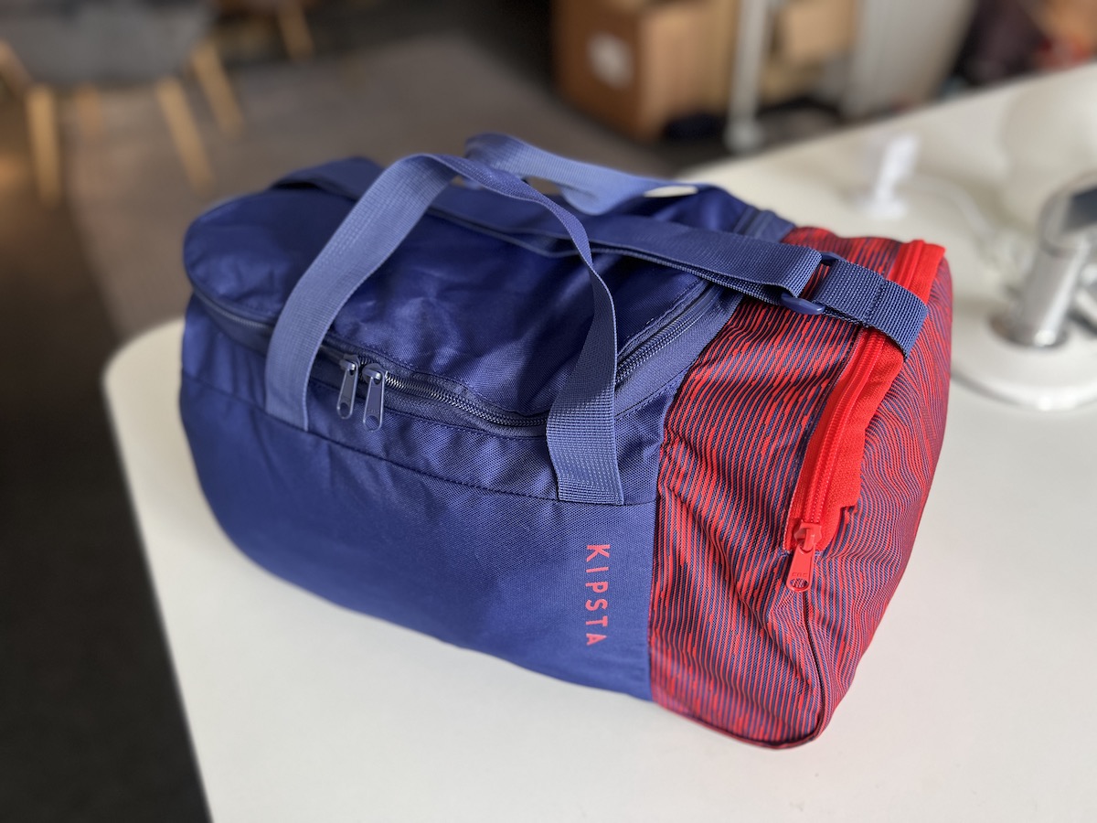 Buy Compact Backpack Travel 10 L Black Online | Decathlon