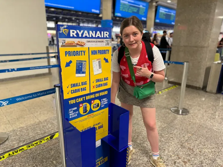 Ryanair Fee Issue Luggage Chelsea Airport