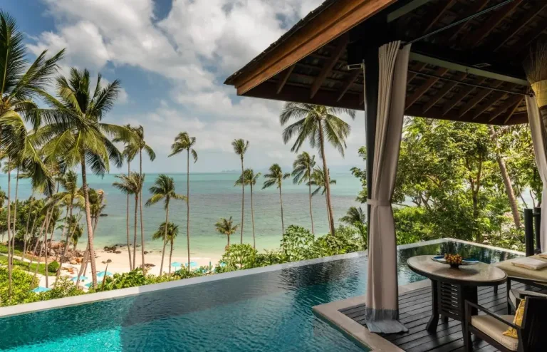 Sea view and cabana bed with pool at the four season hotels koh samui